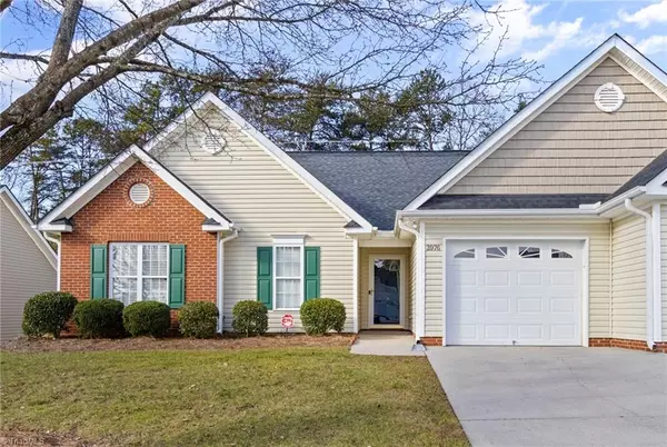 3976 Creekside CT, Winston Salem, NC 27127