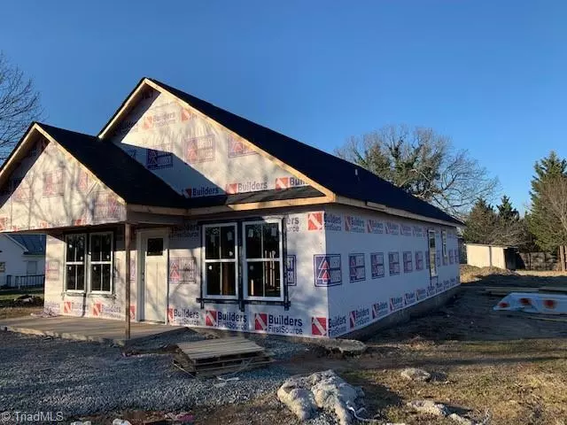 Thomasville, NC 27360,410 Kendall ST