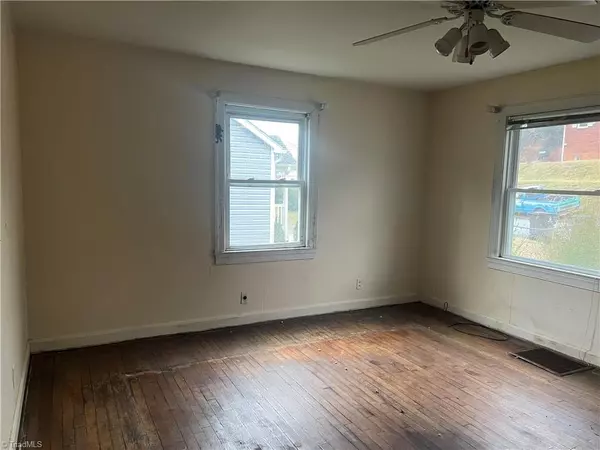 Winston Salem, NC 27105,1109 Rundell ST