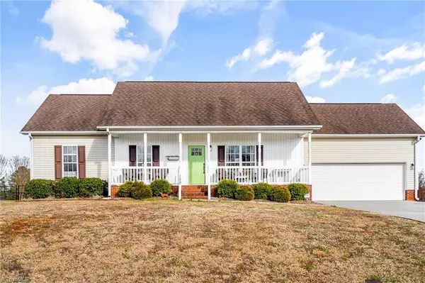 Lexington, NC 27295,159 Goldenrod LN