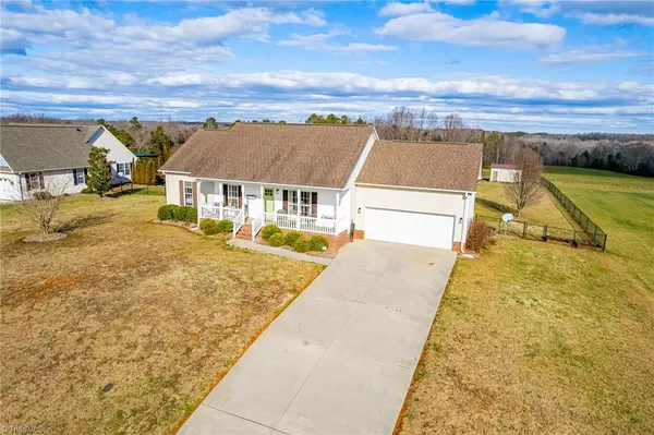 Lexington, NC 27295,159 Goldenrod LN