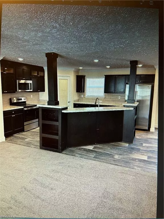 Hays, NC 28635,2270 Haymeadow RD