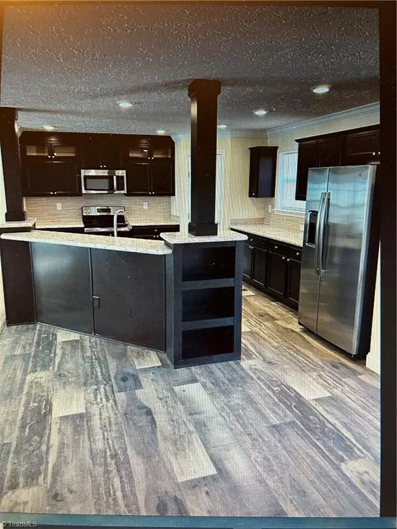 Hays, NC 28635,2270 Haymeadow RD