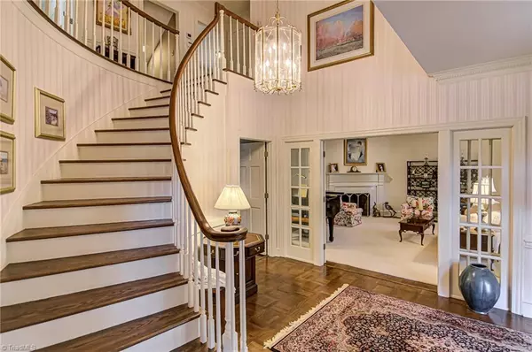 Winston Salem, NC 27104,4916 Knob View CT