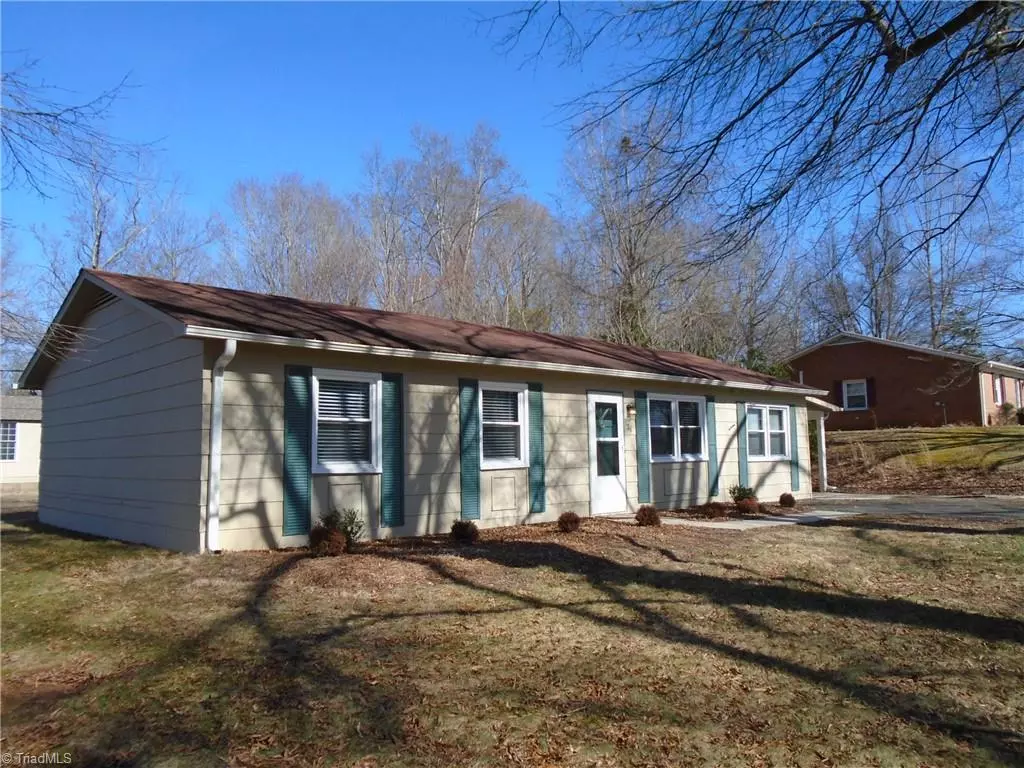 King, NC 27021,126 Redwood BND