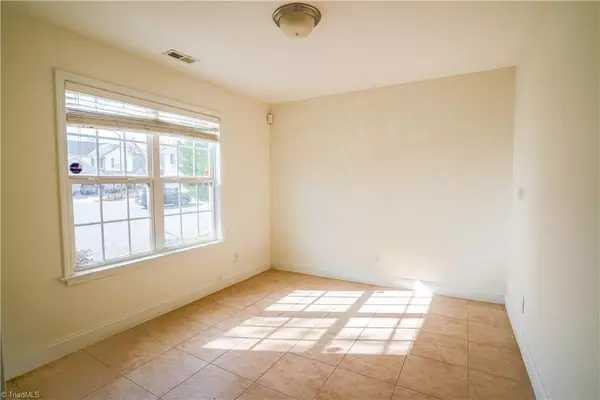 Greensboro, NC 27407,2805 Alert CT