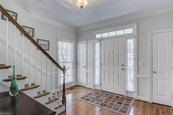 Greensboro, NC 27455,3 Dutchmans Pipe CV