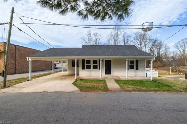 Stoneville, NC 27048,103 Smith ST