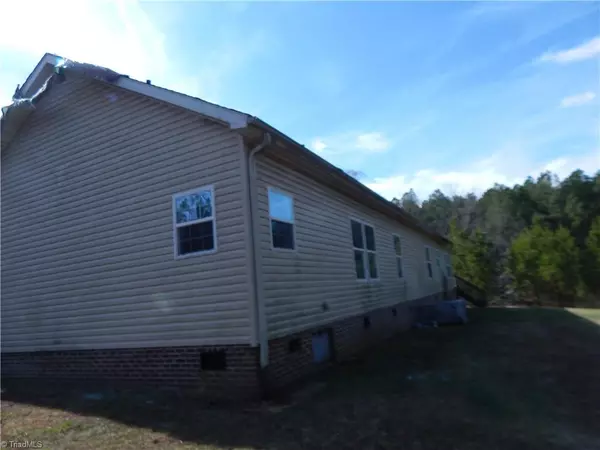 Ramseur, NC 27316,6897 Royal Ridge RD