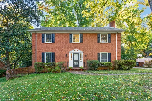 806 Kemp RD W, Greensboro, NC 27410