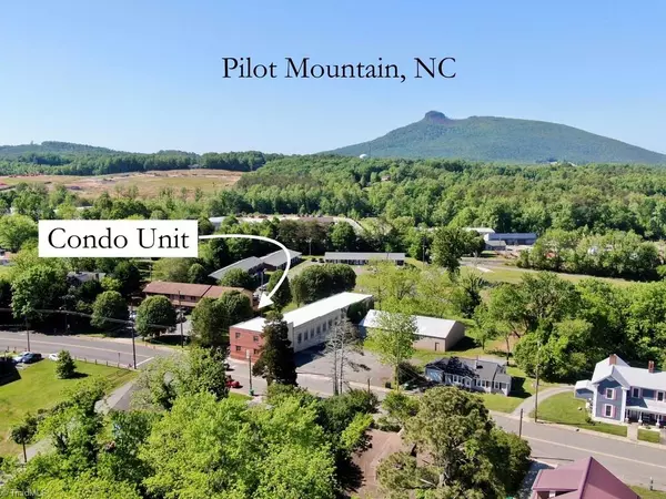 300 E Main ST, Pilot Mountain, NC 27041