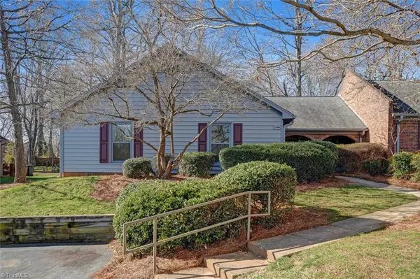 2304 Brandt Village RD, Greensboro, NC 27455