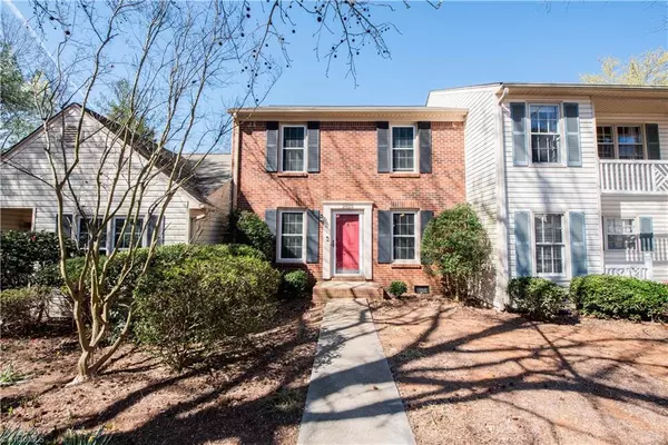 2825 Windy XING, Winston Salem, NC 27127