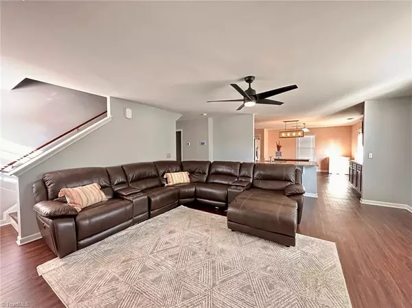 Rural Hall, NC 27045,1686 Pinnacle Oaks DR