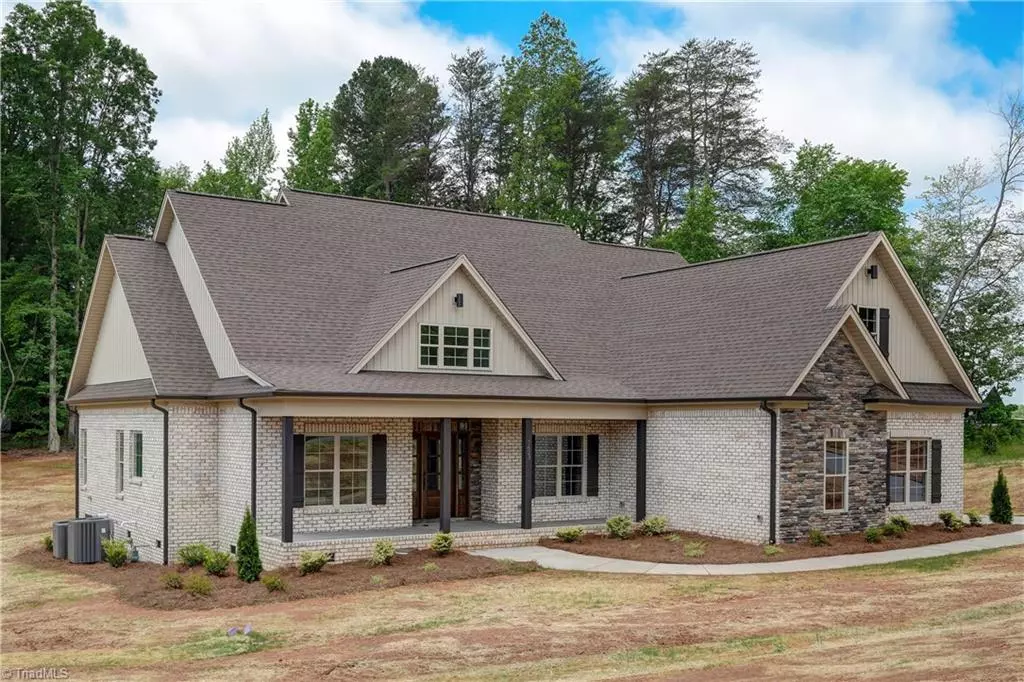 Oak Ridge, NC 27310,7623 Pemberley DR