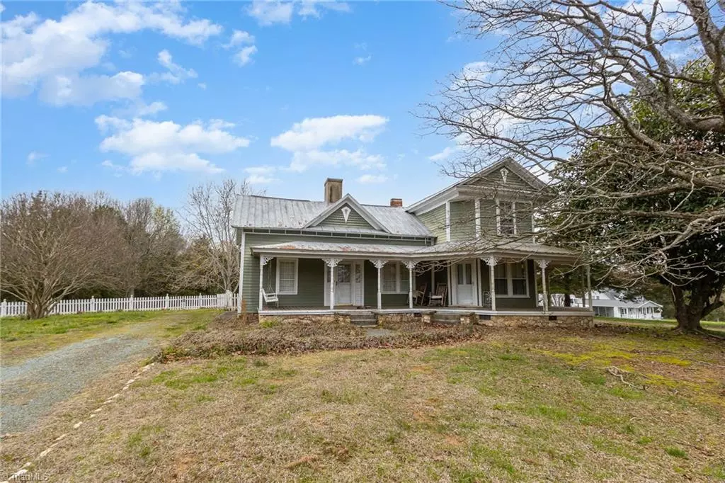 Snow Camp, NC 27349,239 Greensboro Chapel Hill RD