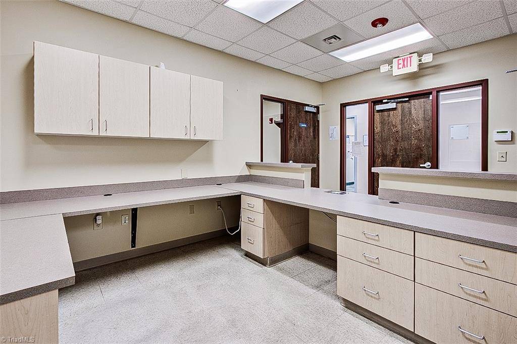 Asheboro, NC 27203,610 N Fayetteville ST #111