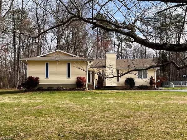 Stoneville, NC 27048,197 Woodstone DR