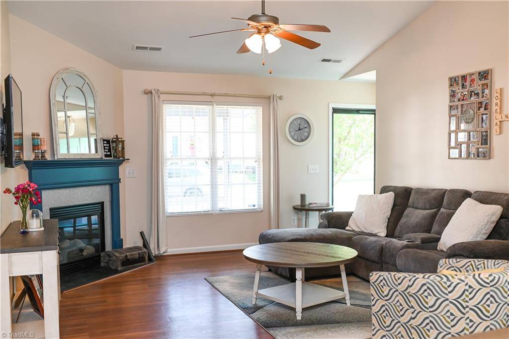 Kernersville, NC 27284,4825 Fallfield DR