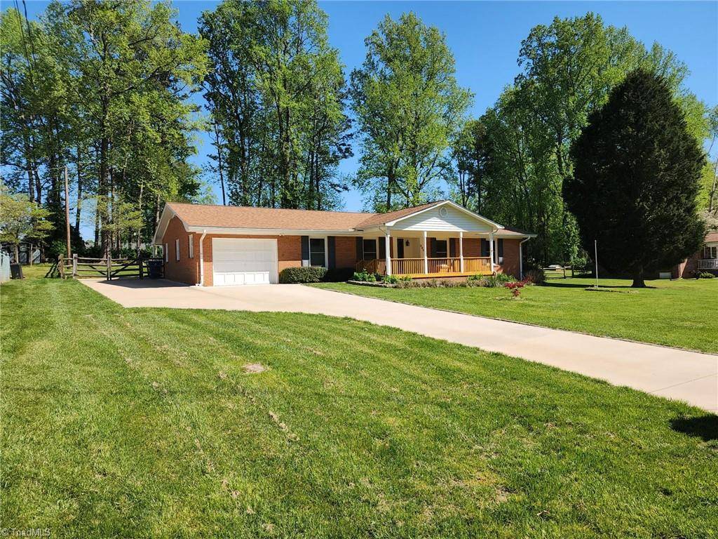 Salisbury, NC 28146,205 Laura Springs DR
