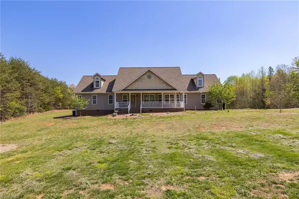 3870 Nelson Pond DR, Franklinville, NC 27248