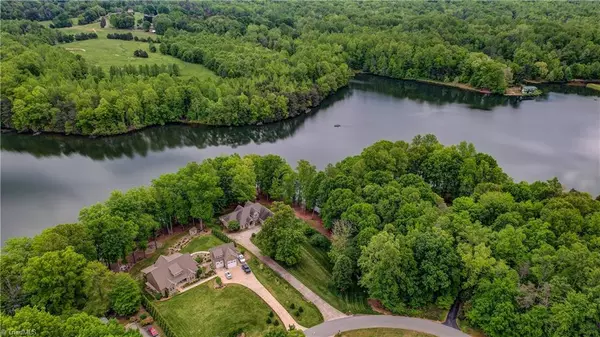 Reidsville, NC 27320,193 Lake Hunt DR