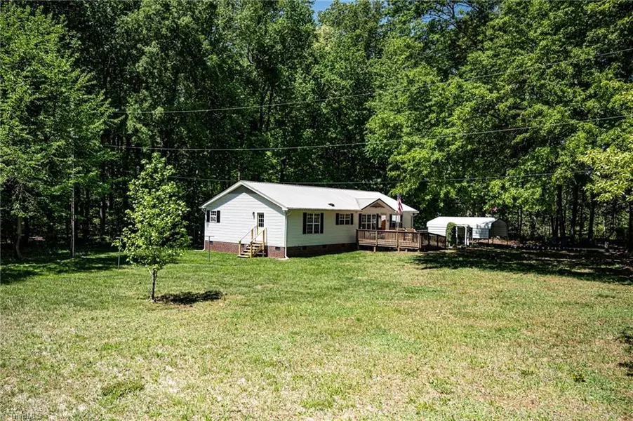 5925 Bush RD, Browns Summit, NC 27214