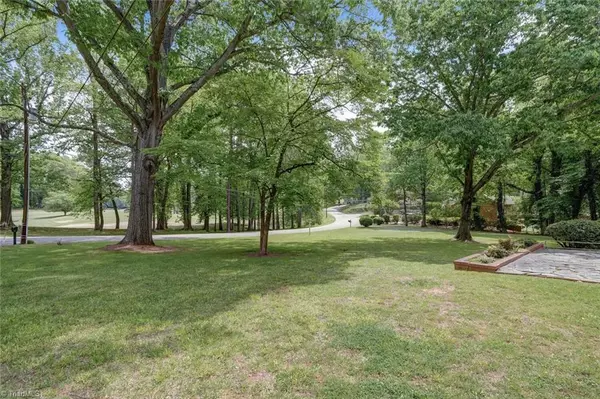 Reidsville, NC 27320,709 Country Club DR