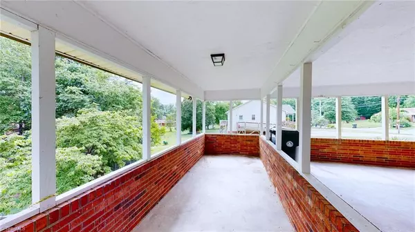 Thomasville, NC 27360,714 Harrington ST
