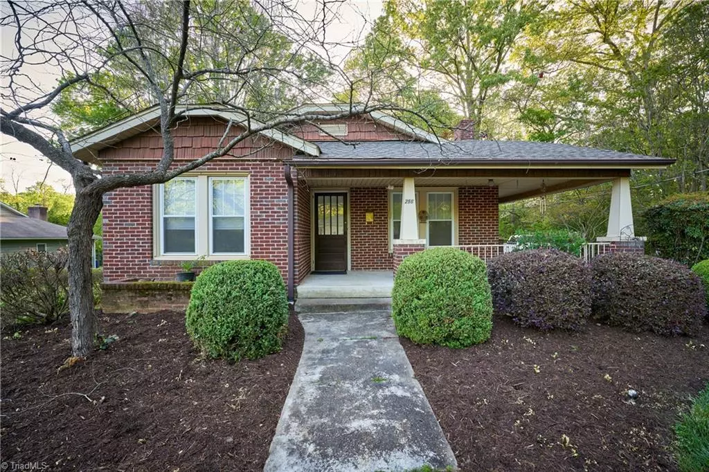 Winston Salem, NC 27106,256 Carter CIR