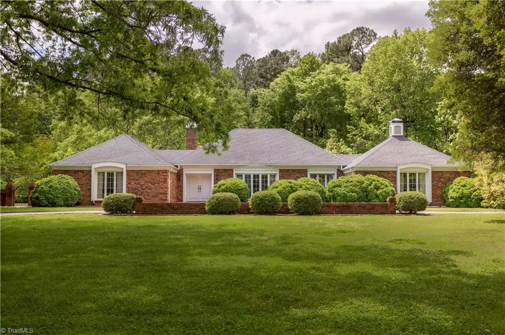 Lexington, NC 27292,907 Country Club DR