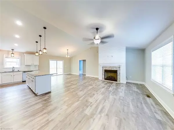 Stoneville, NC 27048,327 Price ST