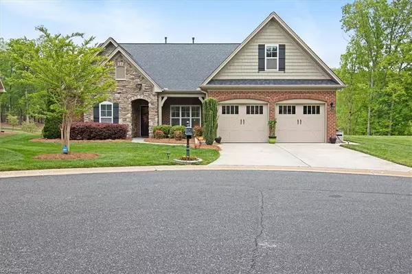 Winston Salem, NC 27107,353 St James DR