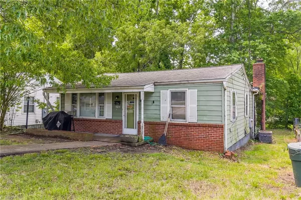 1712 Dunbar ST, Greensboro, NC 27401