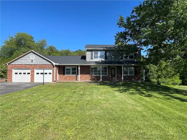 268 Pierce LN, Millers Creek, NC 28651