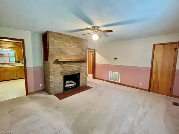 Elkin, NC 28621,138 Sonata LN