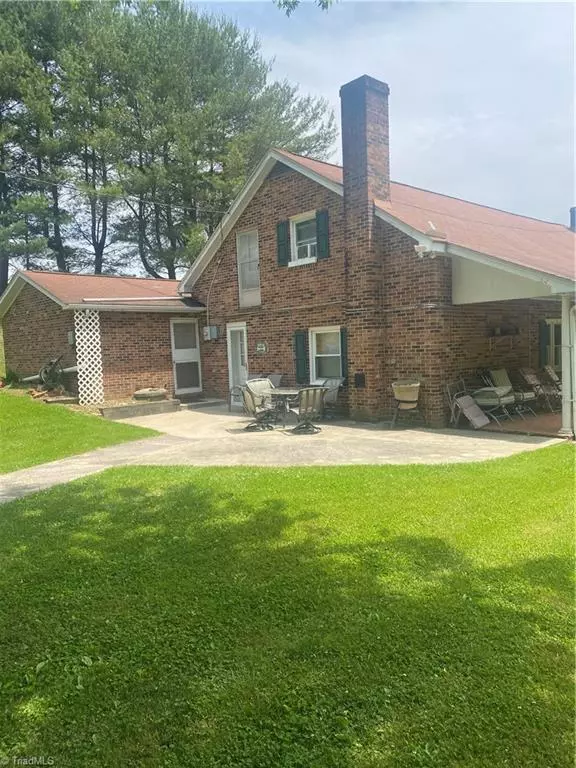 Lowgap, NC 27024,7426 W Pine ST