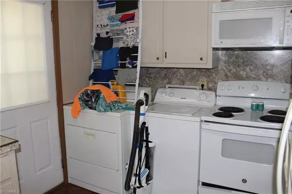 Asheboro, NC 27205,148 & 150 W Edgewood CIR