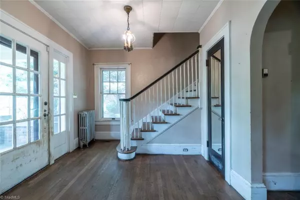 Greensboro, NC 27403,2812 Masonic DR