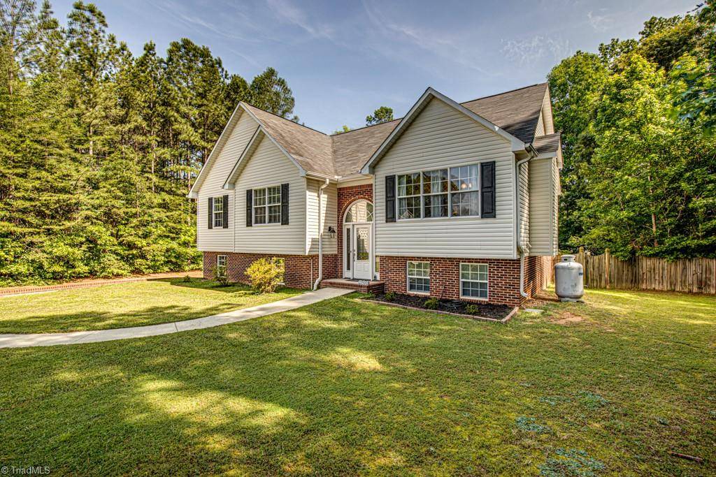 Lexington, NC 27295,374 Donnell CT