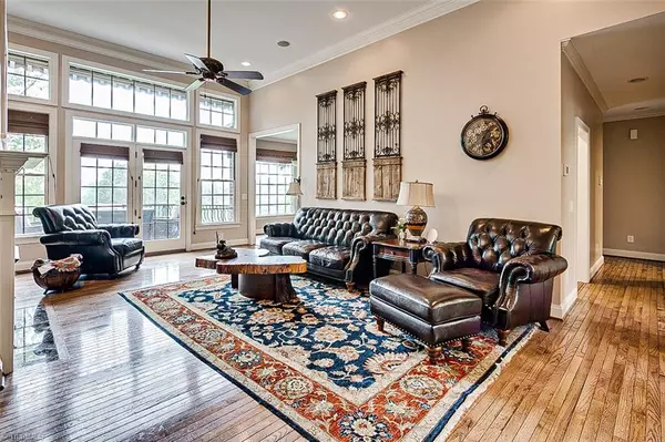 Asheboro, NC 27205,351 Club View DR