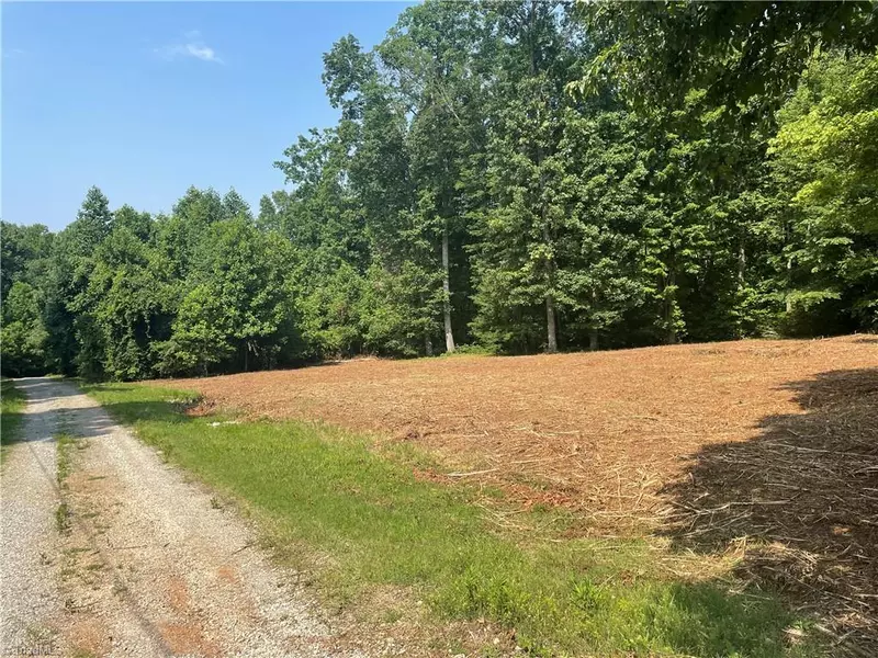 0 Slate RD, King, NC 27021