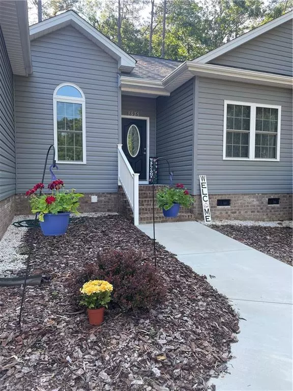 Oakboro, NC 28129,896 Sorrel LN