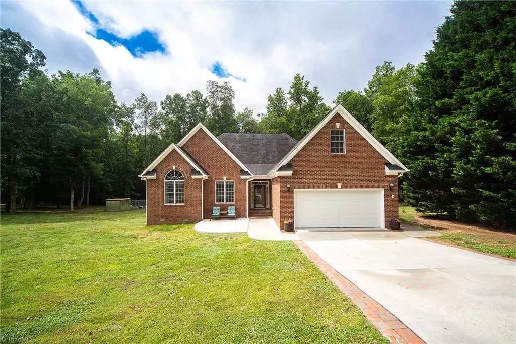 Mebane, NC 27302,3429 Candlebrook CT