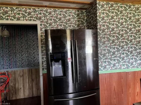 Roaring River, NC 28669,2667 Arbor Grove Baptist Ch RD