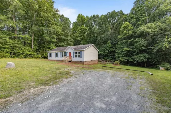 Sophia, NC 27350,2147 Woodfield DR