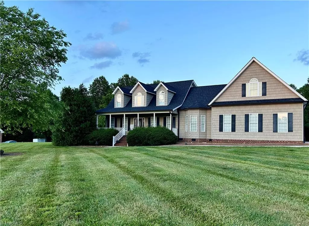 Randleman, NC 273117,1902 Acorn DR