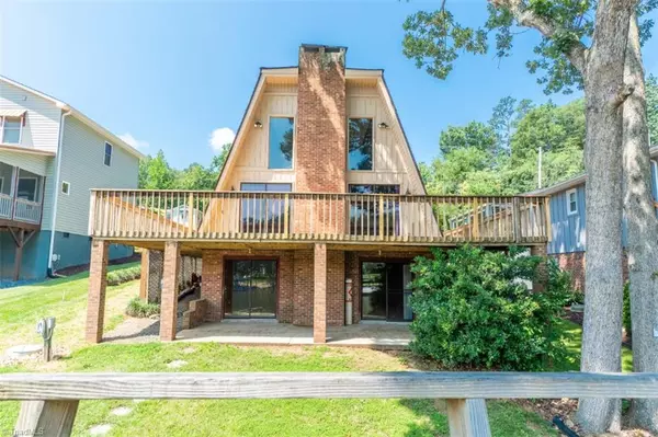 3546 Pinehaven DR, New London, NC 28127