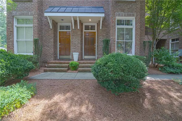 Greensboro, NC 27401,622 N Elm ST #H