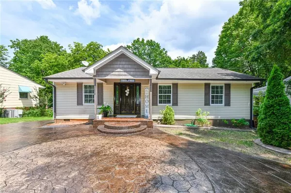 2209 Hubert ST,  Greensboro,  NC 27403